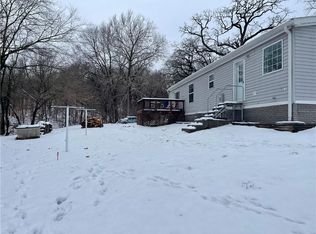 2144 SW Dittemore Rd, Saint Joseph, MO 64504