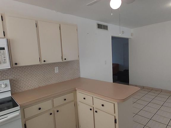 Kitchen and dinning room