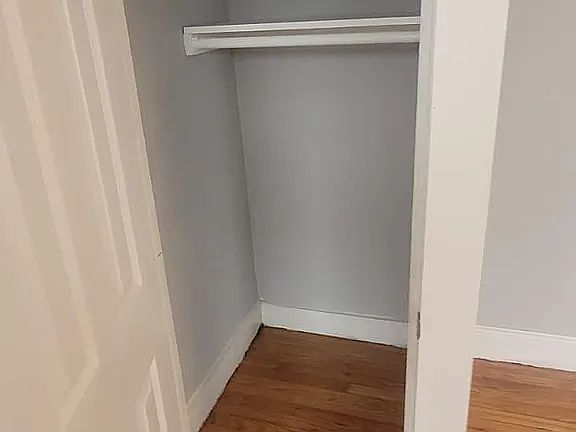 1st image of 133 William St Floor 3