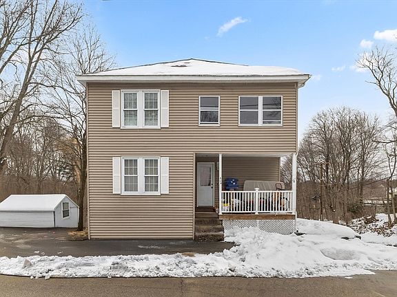 3rd image of 404 High St