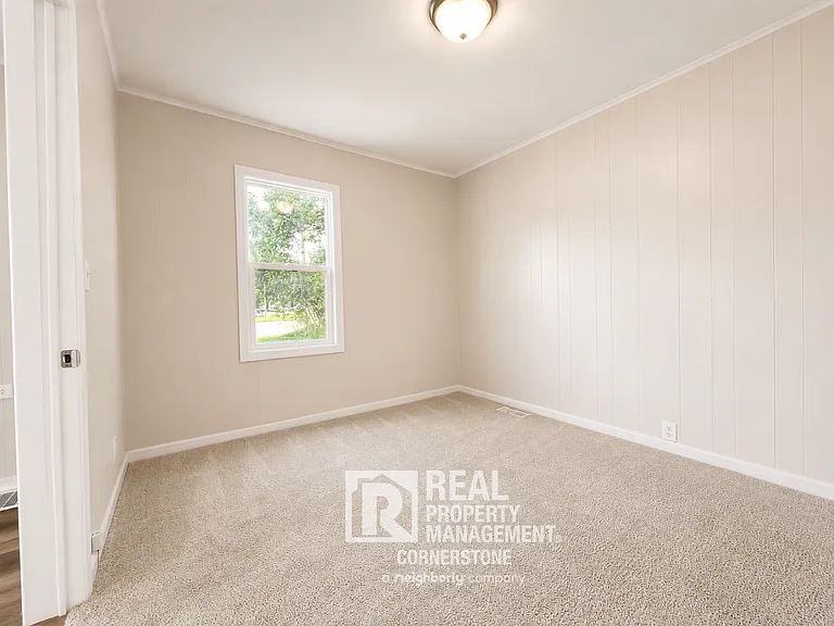 8620 Portage Rd — Photo 12