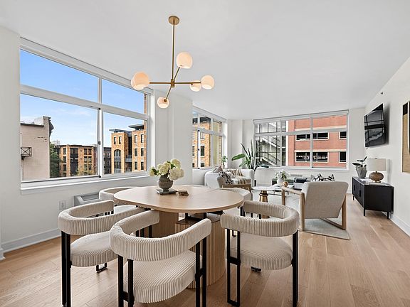5th image of 1450 Washington St APT 516