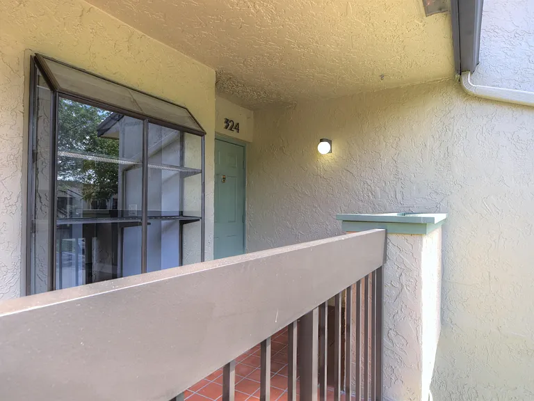 5087 Oak Hill Ln — Photo 9