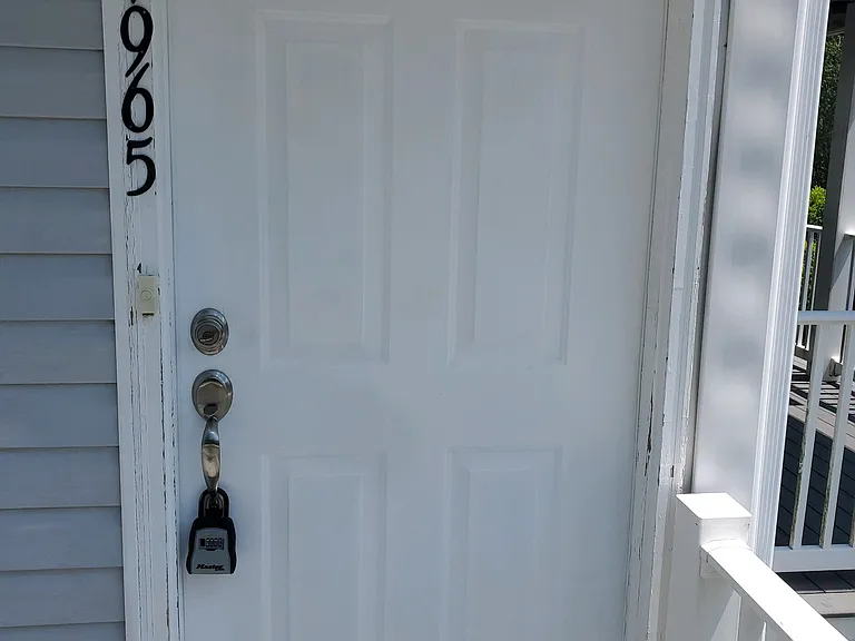 4965 Winterbury Dr — Photo 19