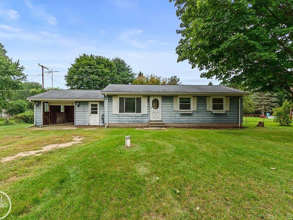 1st image of 2671 Fish Lake Rd