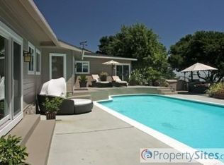 11 Lupine Dr, Corte Madera, CA 94925