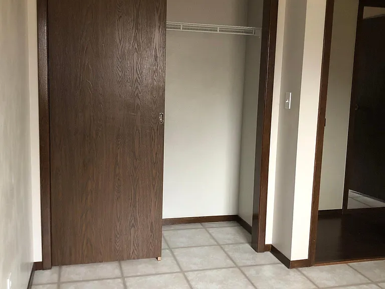 4300 S Arden Ave — Photo 5