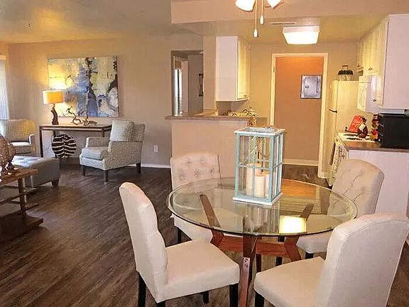3rd image of 2700 Marina Dr APT 22