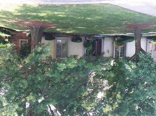 6307 W 107th St, Leawood, KS 66211