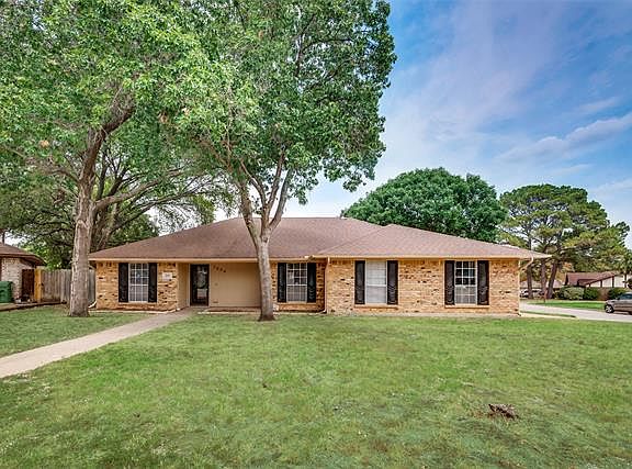 3rd image of 3606 Bordeaux Ct
