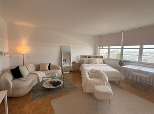 100 Lincoln Rd #1512, Miami Beach, FL 33139