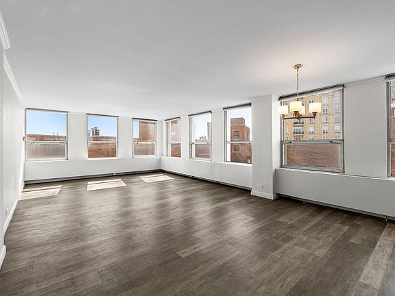 5th image of 2626 N Lakeview Ave APT 1008