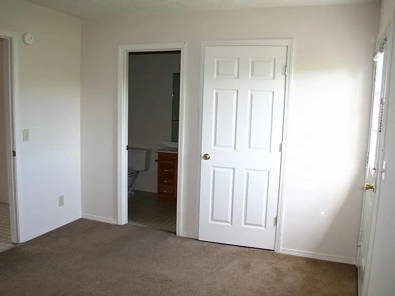 1161 Shipley Rd — Photo 6