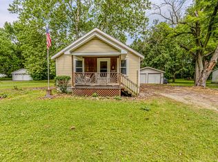 1750 N 31st St, Decatur, IL 62526