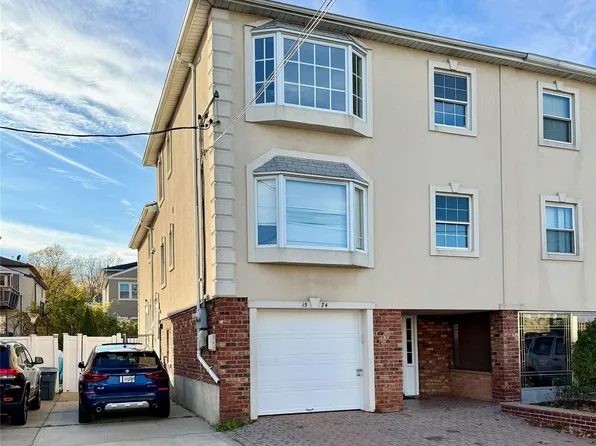 15-74 208th Place, Bayside, NY 11360
