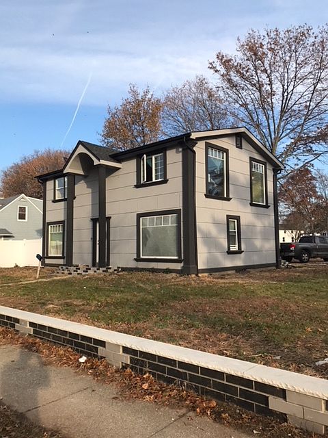 1st image of 18 Harriet Ave