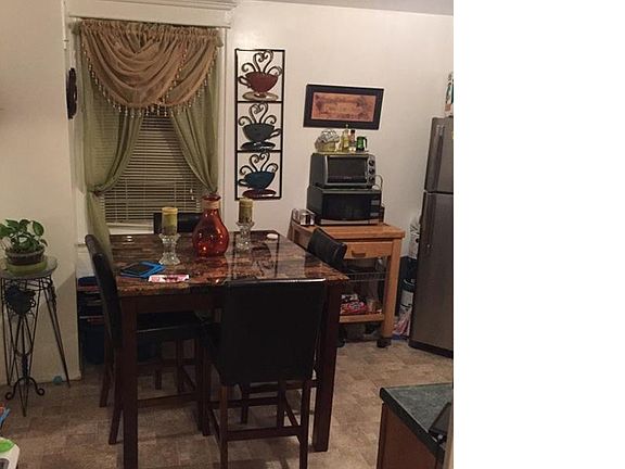 5th image of 4212 Ely Ave #2