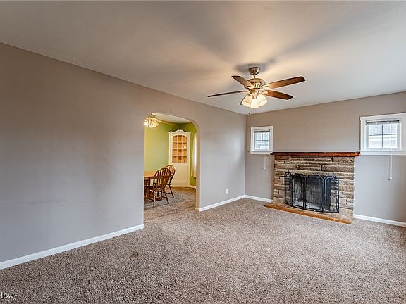 5th image of 149 Traymore Blvd