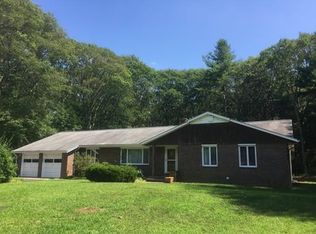 115 Stanford Dr, Westwood, MA 02090