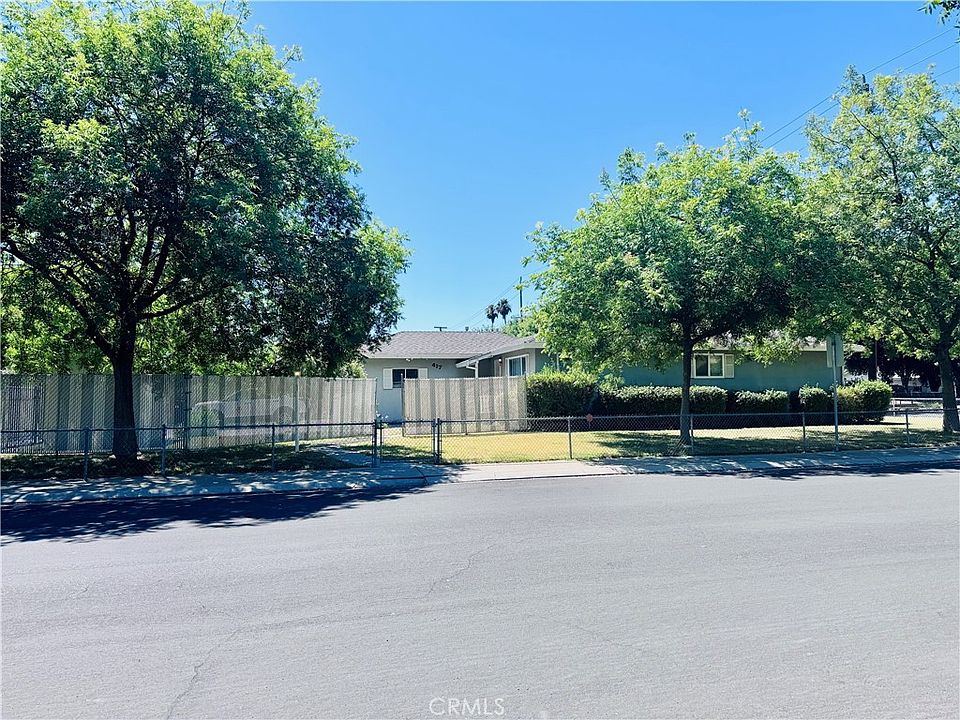 1st image of 417 Los Palos Way