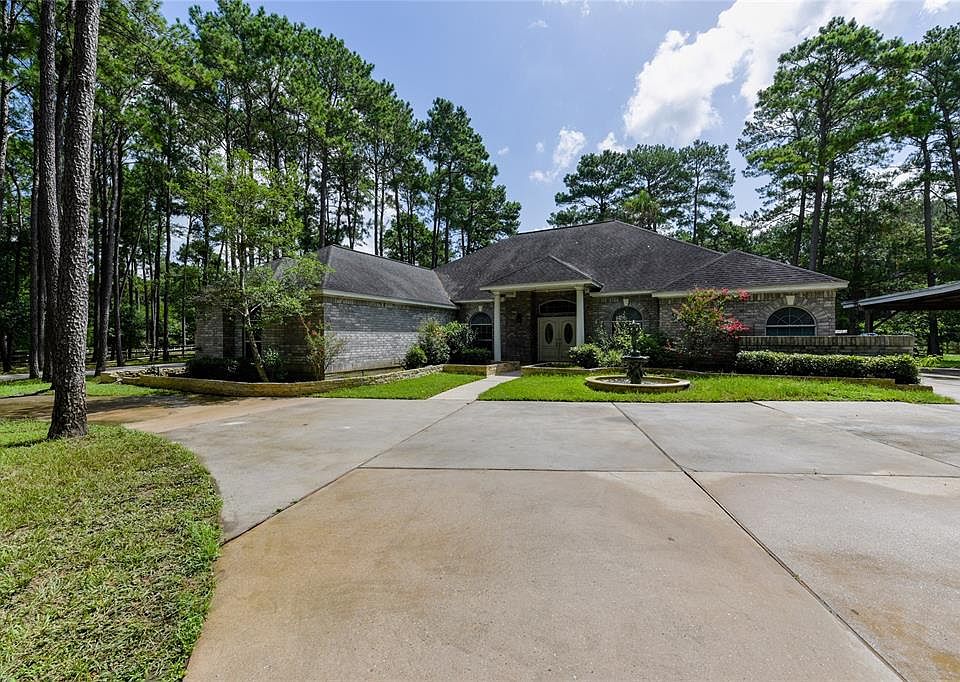 1st image of 28618 Mulberry Ct