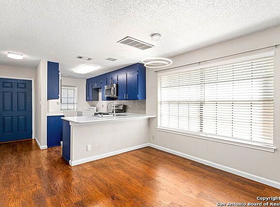4th image of 11815 Vance Jackson Rd APT 1401