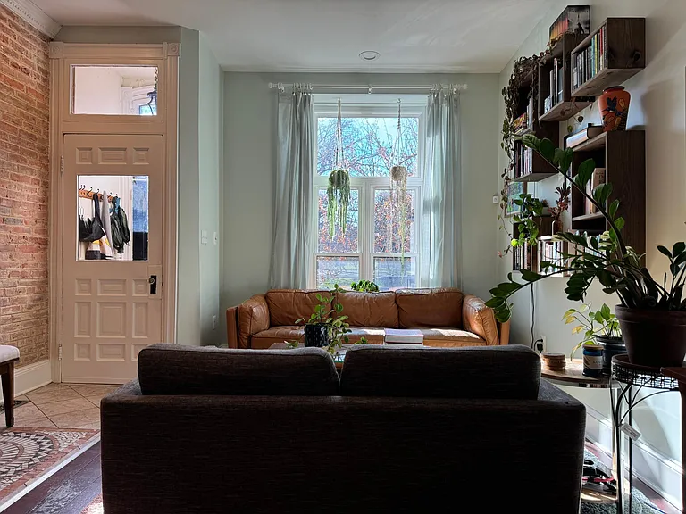 23 S Linwood Ave — Photo 3