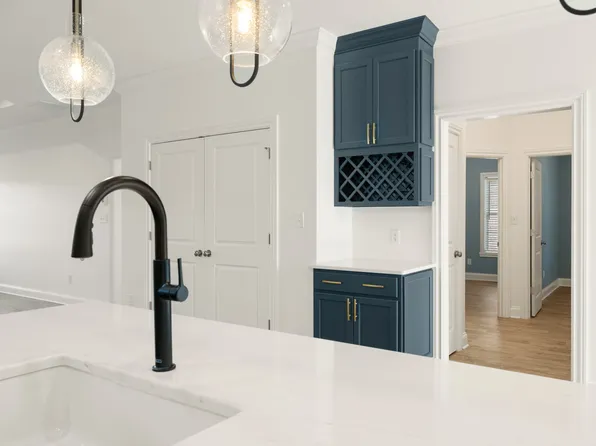 Andover Plan, Saddle Creek