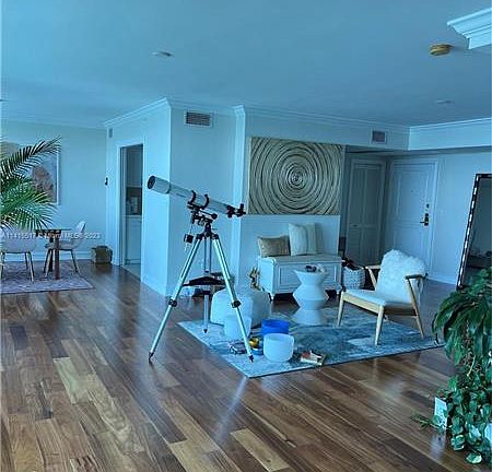 5th image of 800 Claughton Island Dr APT 1801