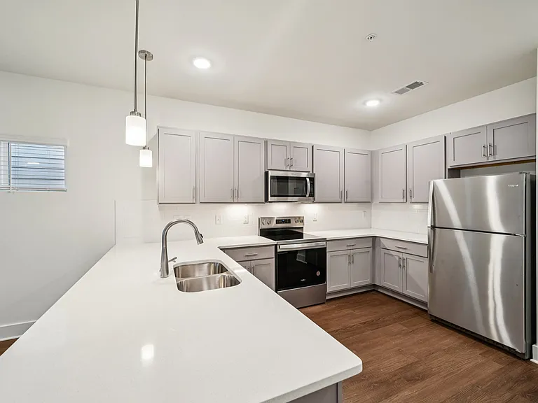 Turnberry Park Apartments and Homes — Photo 127