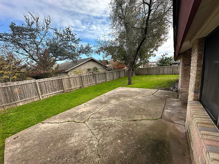 12101 Scissortail Dr — Photo 30