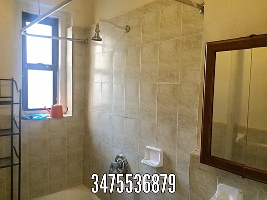 Rented by Edward Gugenheim, LREB | media 18