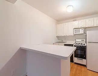 Rented by (Legacy) Elegran