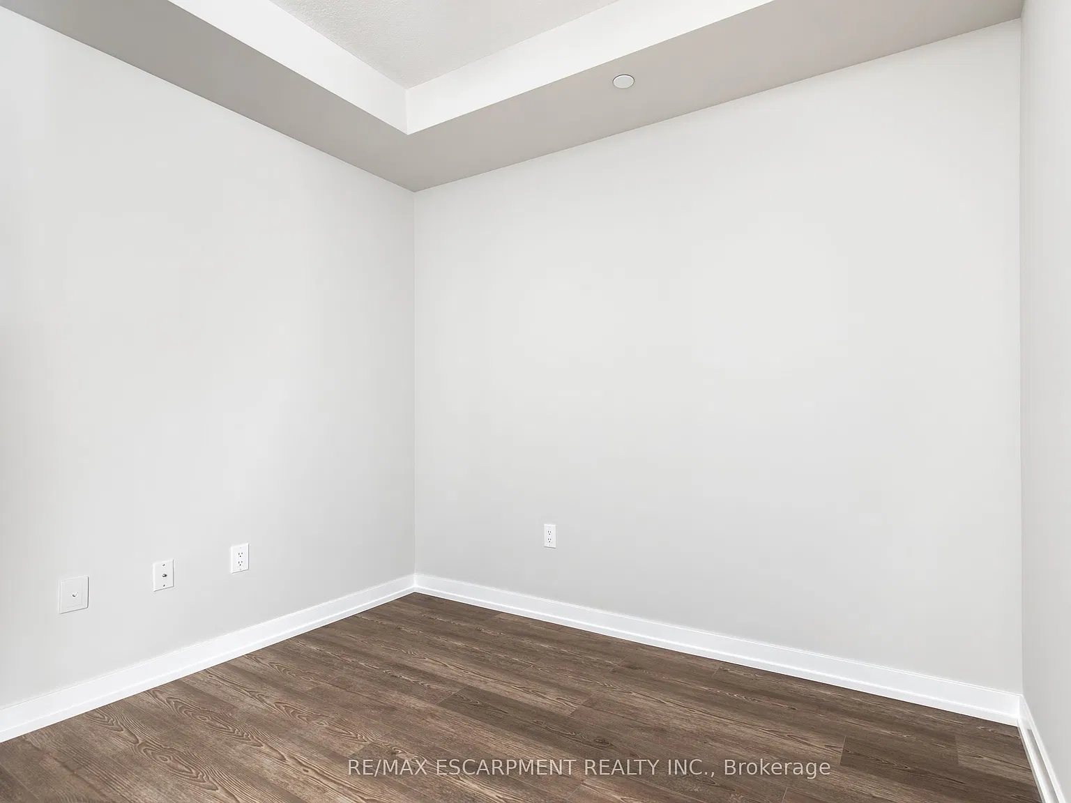 2 bed, $2,299 — Photo 4