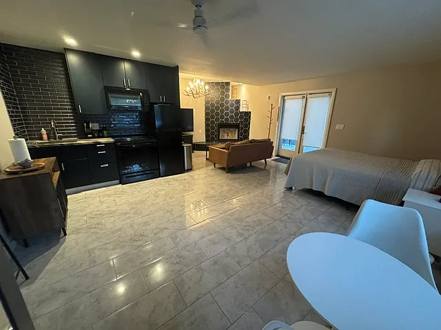4578 Shade Rd #1 — Photo 2