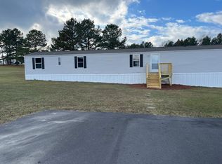 105 Long Leaf Ct, Angier, NC 27501