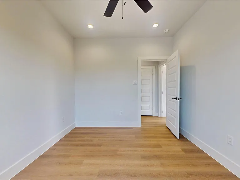 12260 Kirkgard — Photo 37