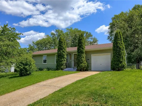 8617 E 52nd St, Kansas City, MO 64129