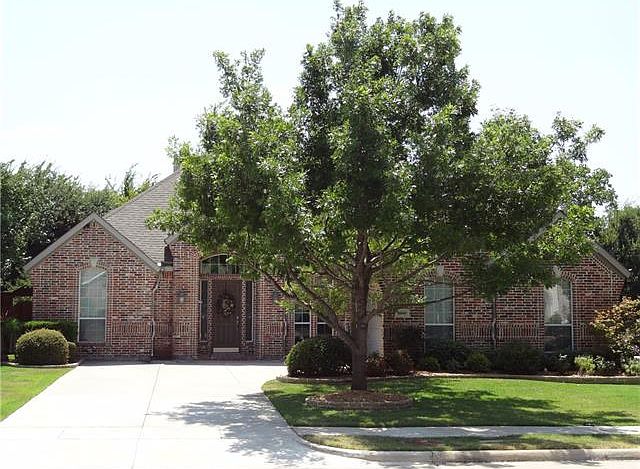 1st image of 2540 Mosswood Dr