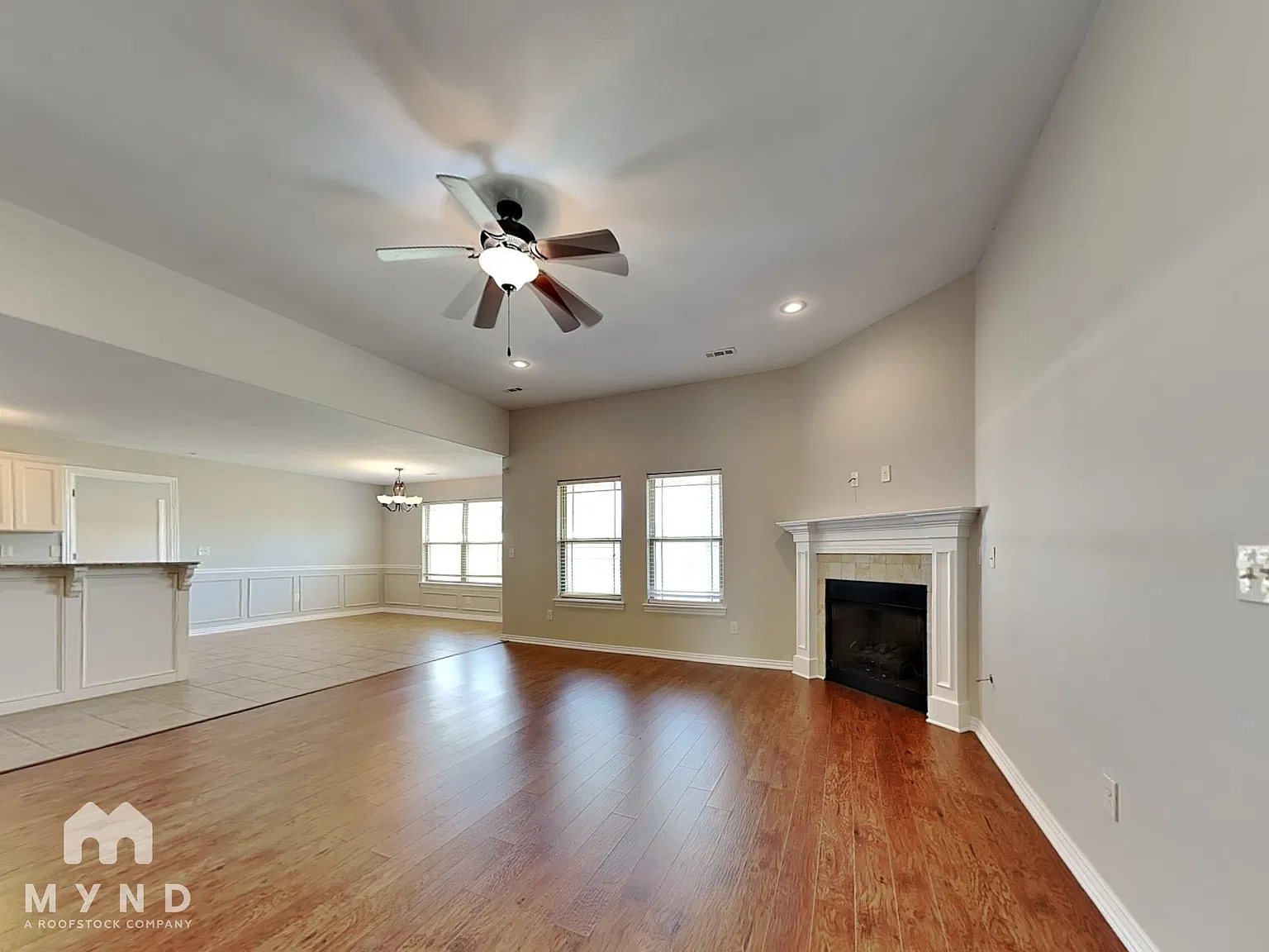 4 bed, 2.0 bath, 1750 sqft, $1,795 — Photo 2