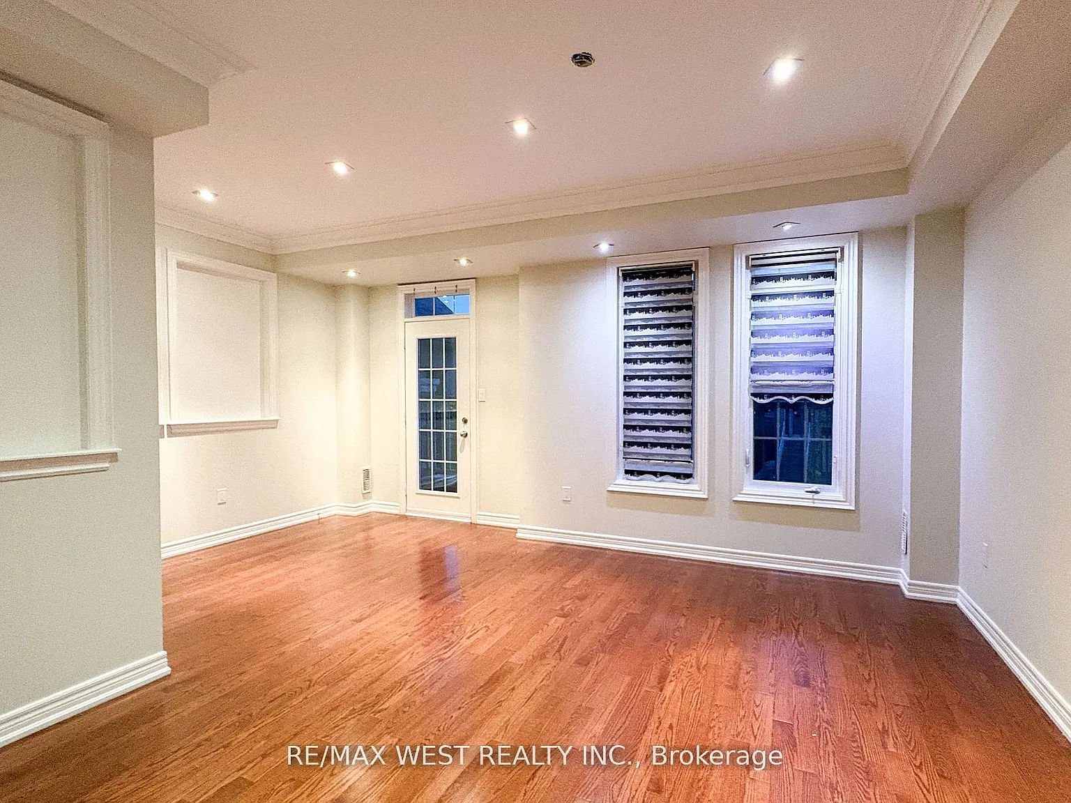 4 bed, $3,700 — Photo 4