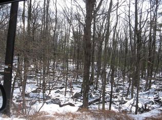 244 N Ozark Rd, Tafton, PA 18464