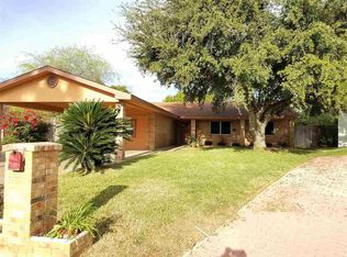 912 Sesame Ln, Laredo, TX 78045