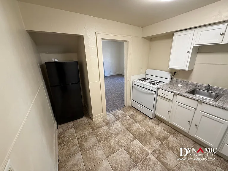 434 N Spring Ave | All Utilities Paid by Landlord — Photo 25
