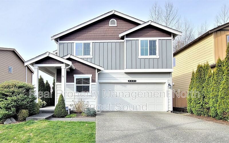1st image of 8327 10th Pl SE
