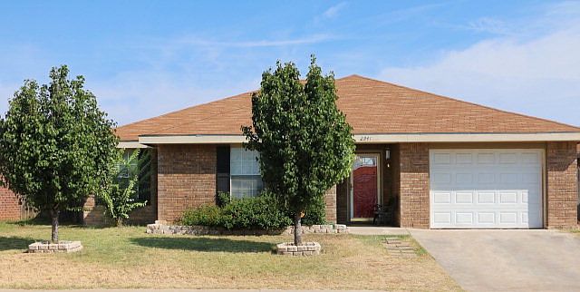 1st image of 2941 Beechwood St