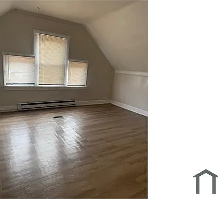 781 Woodlawn Ave — Photo 11