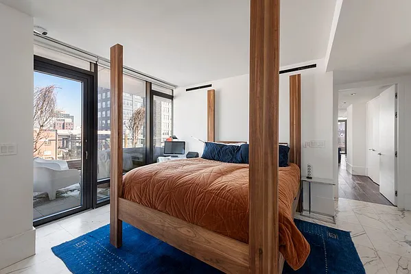 Sold by Nest Seekers International | media 33