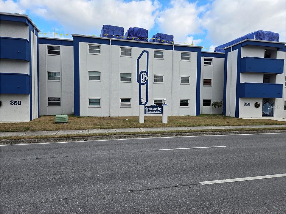1st image of 379 79th Ave N #334-1