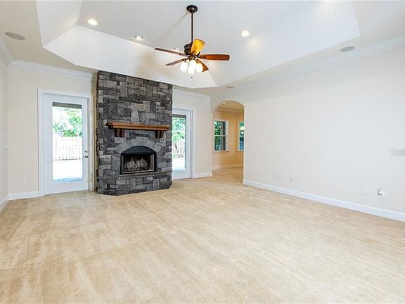 4th image of 2103 Branch Hill St